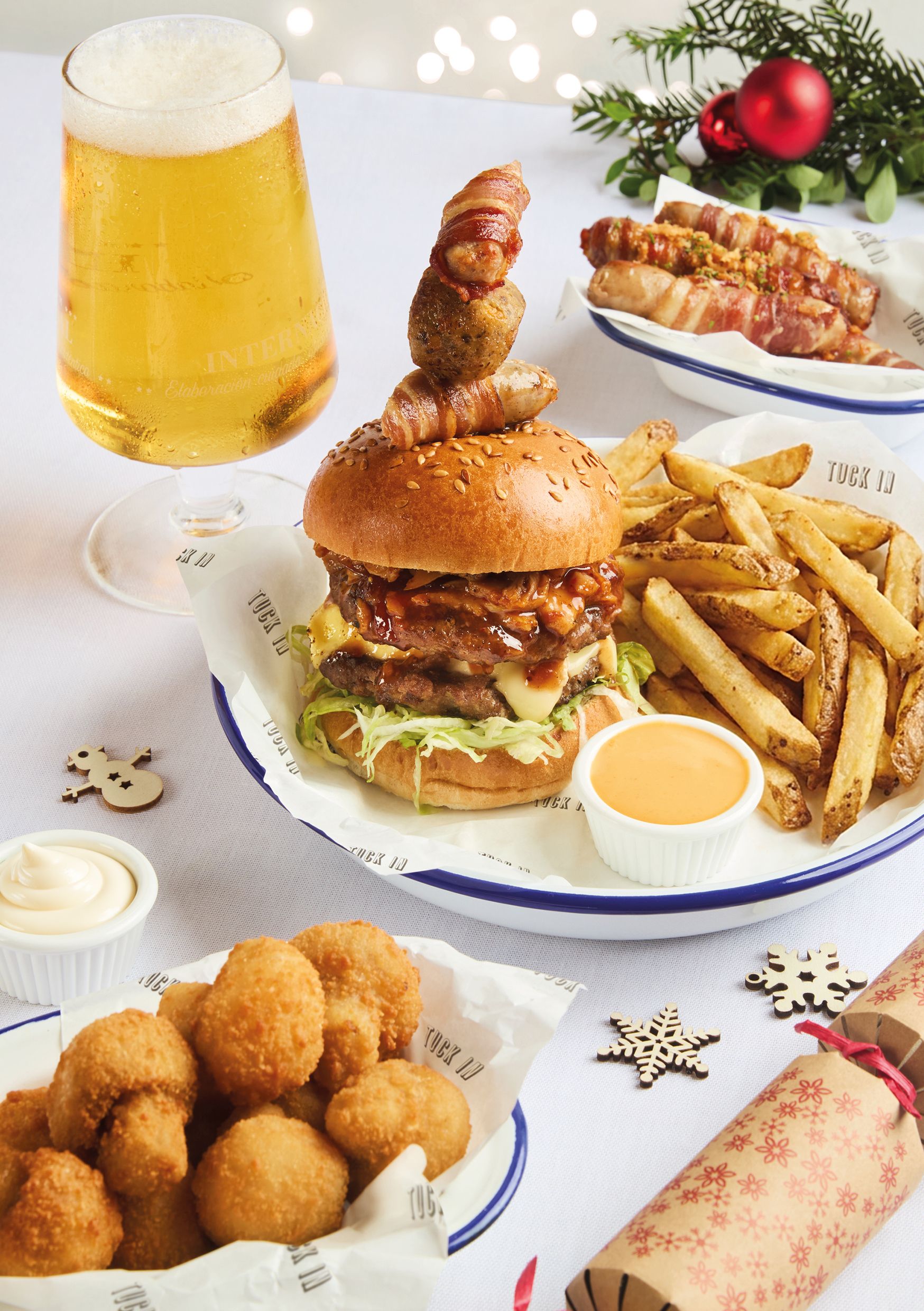 Festive Lunch & Dinner at The Three Arches Cardiff in Cyncoed